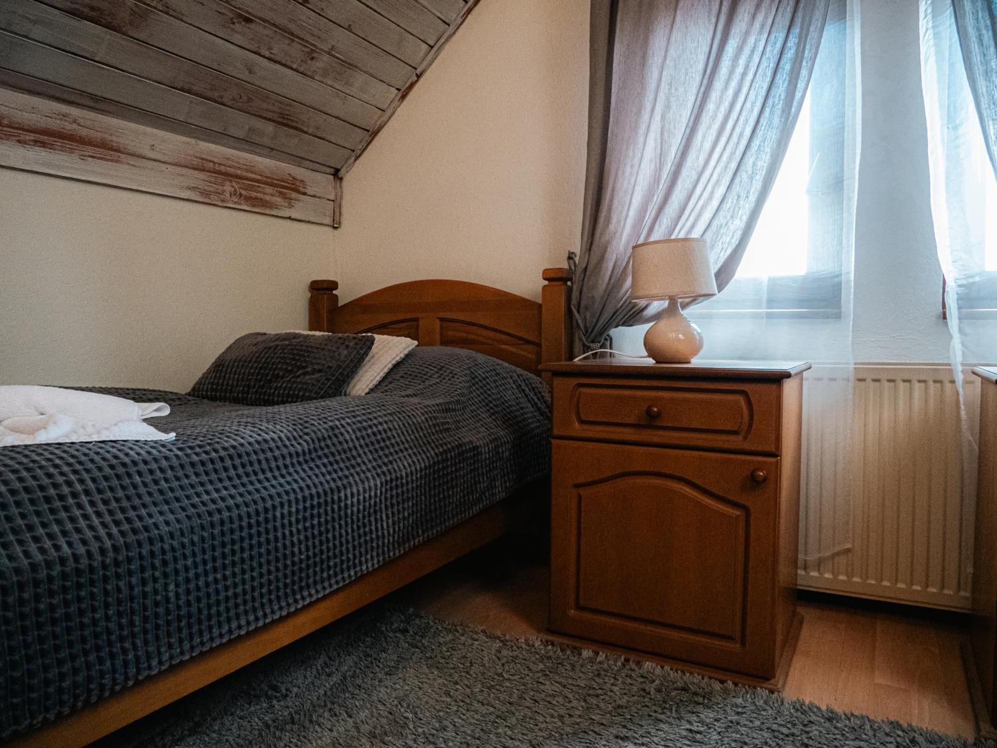 U Krba Hotell Nitra Exteriör bild