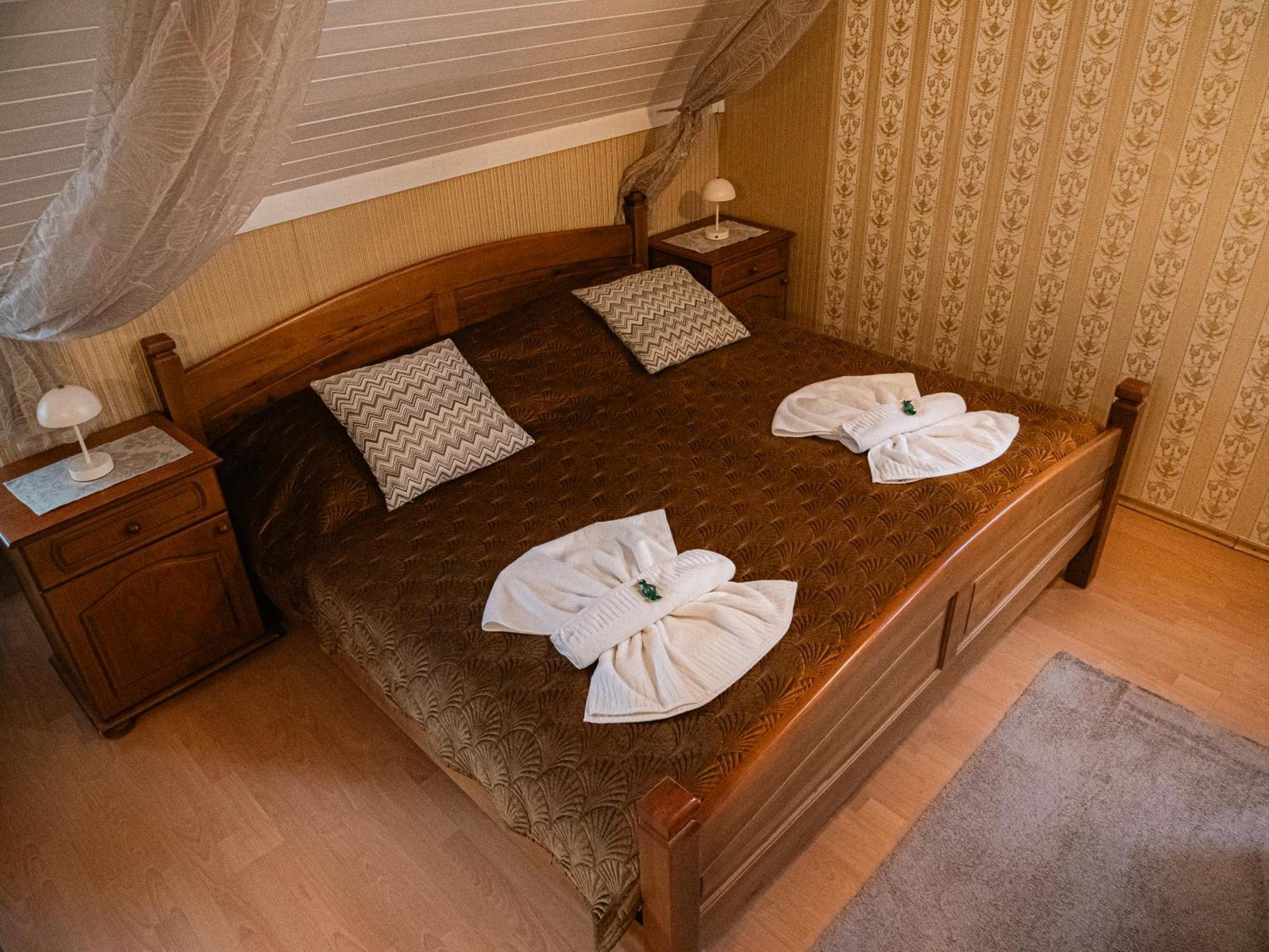 U Krba Hotell Nitra Exteriör bild