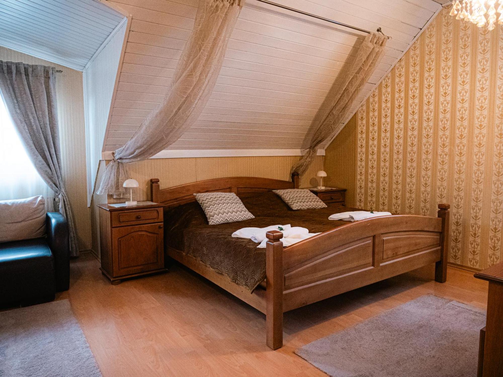 U Krba Hotell Nitra Exteriör bild