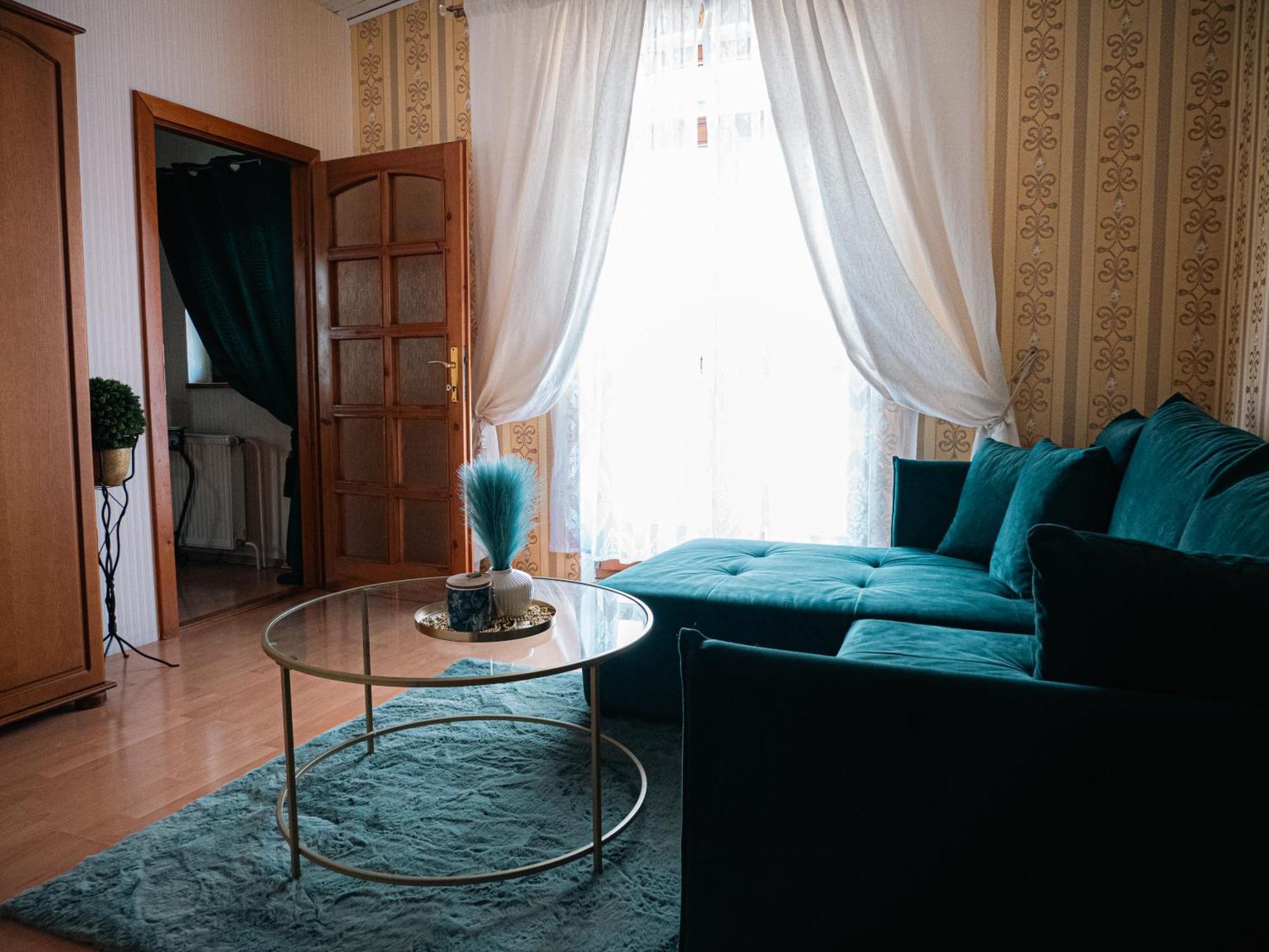 U Krba Hotell Nitra Exteriör bild