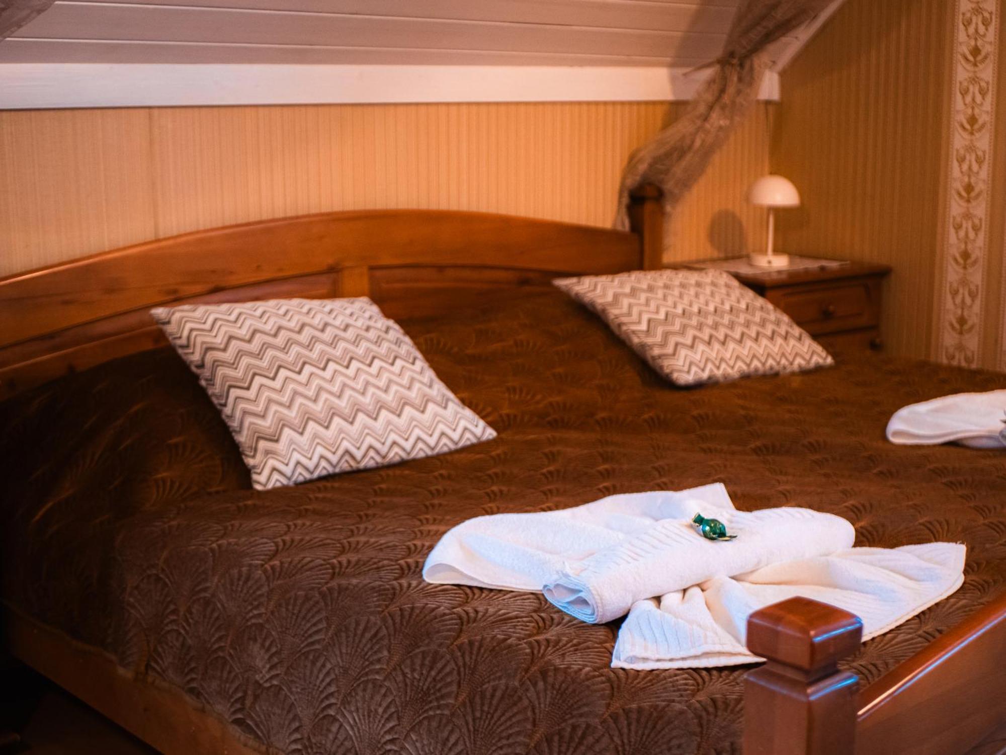 U Krba Hotell Nitra Exteriör bild