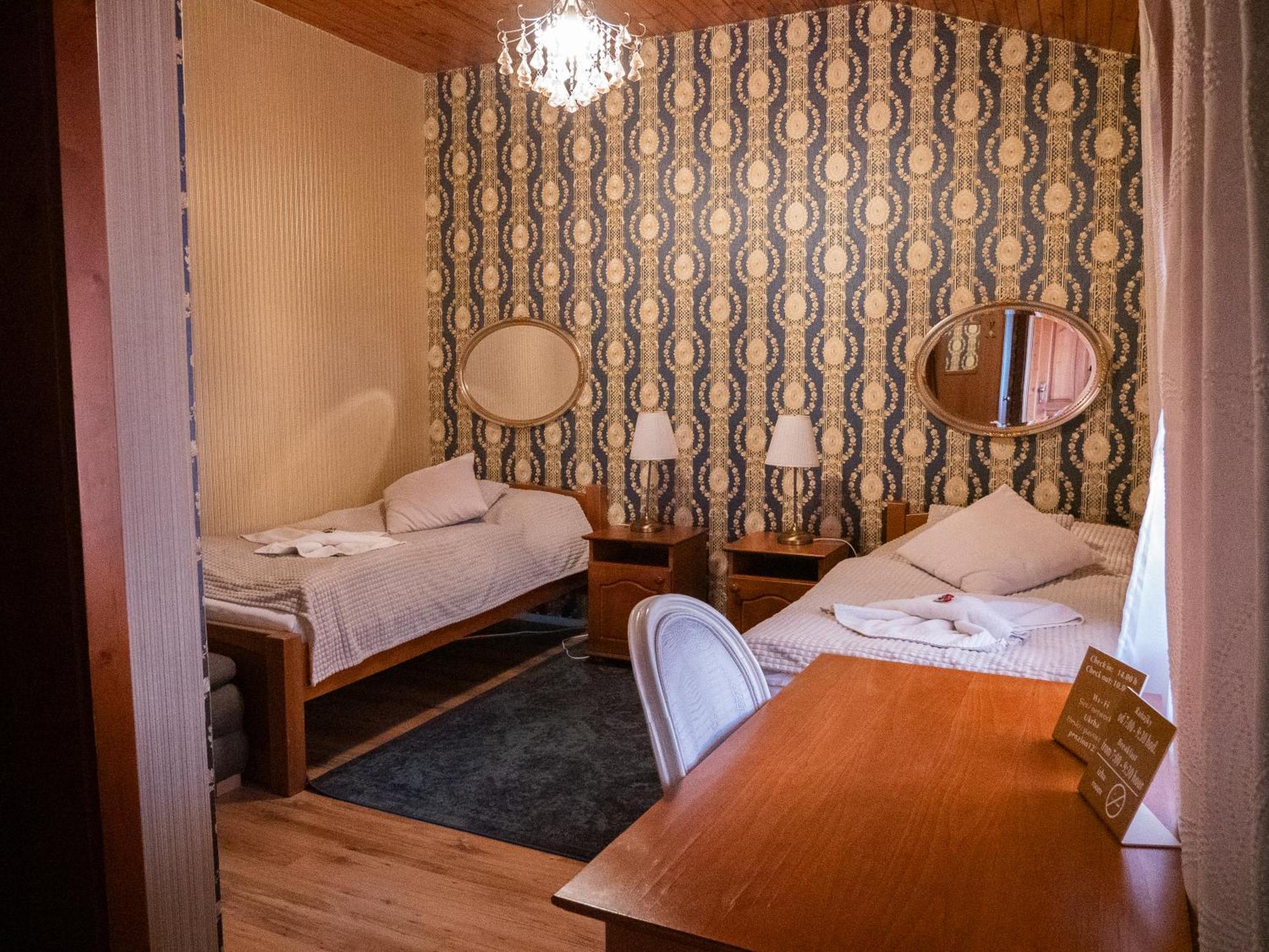U Krba Hotell Nitra Exteriör bild